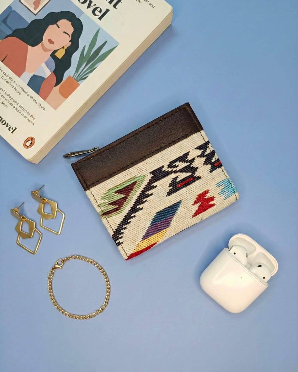 Off White Striped Jacquard Unisex Wallet